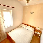 Carmen Apartament Vinišće