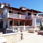 Apartament Carmen *