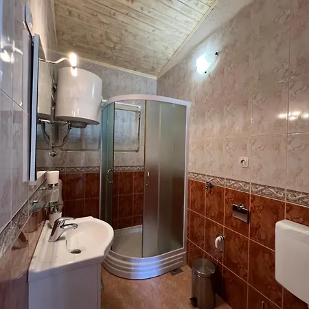 Apartman Carmen *