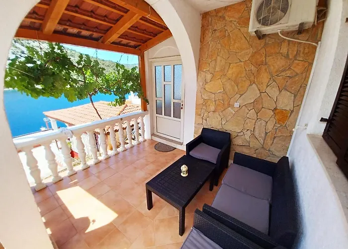 Appartement Carmen Vinišće