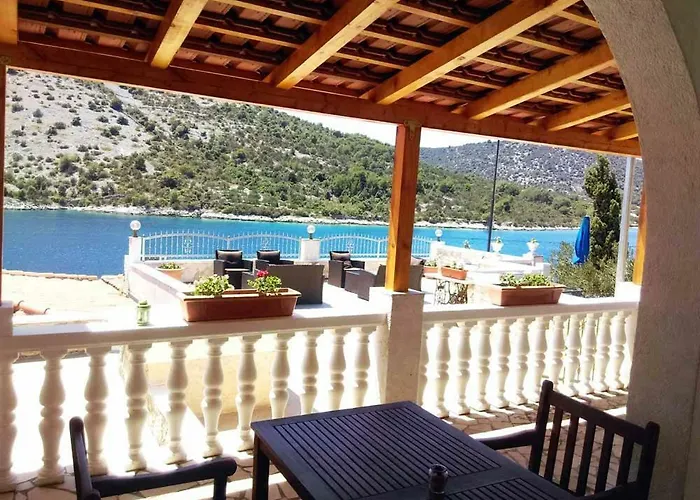 Appartement Carmen Vinišće